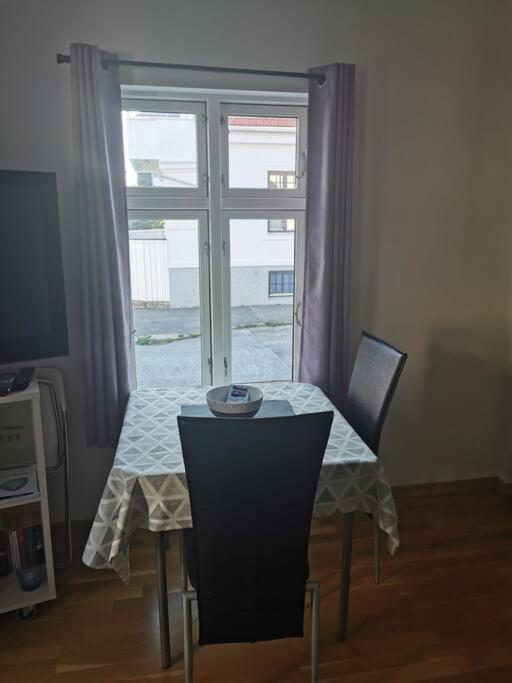 Nice 1-Bedroom Apartment In Heart Of The City Stavanger Buitenkant foto