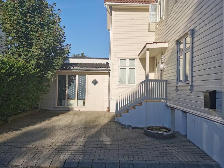 Nice 1-Bedroom Apartment In Heart Of The City Stavanger Buitenkant foto